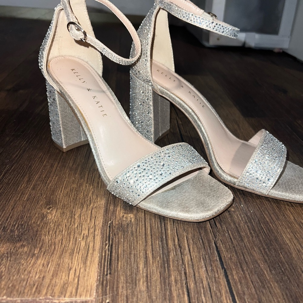 Kelly & Katie Silver Women's Heels